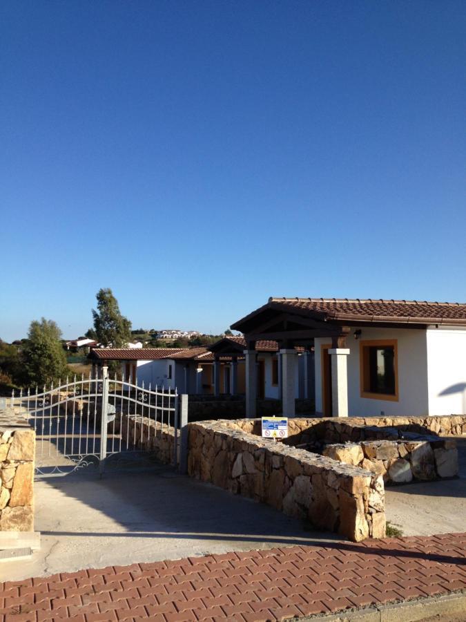 Residence S'Oggiastrone Tanaunella Exterior foto